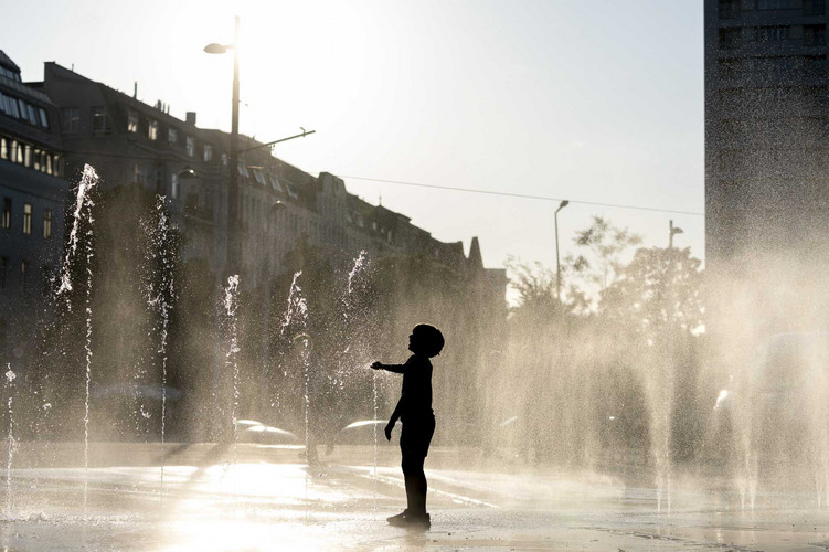 Referenzbild-Praterstern-Wasserspiel08