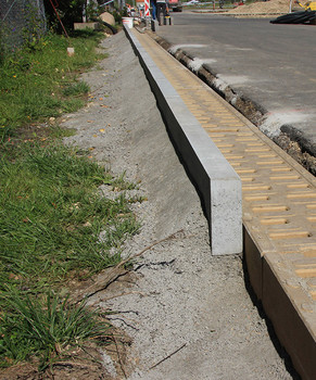 ACO Referenz Voest Alpine: Monoblock Roaddrain RD