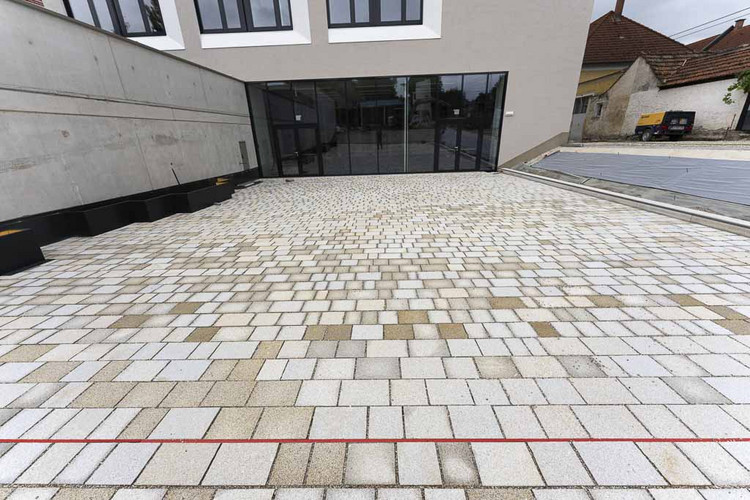 ACO Referenz Amtsplatz Hörsching Bild5