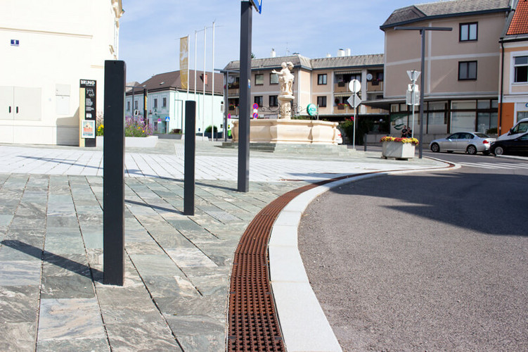 ACO Österreich Referenz Hauptplatz Brunn Bild7