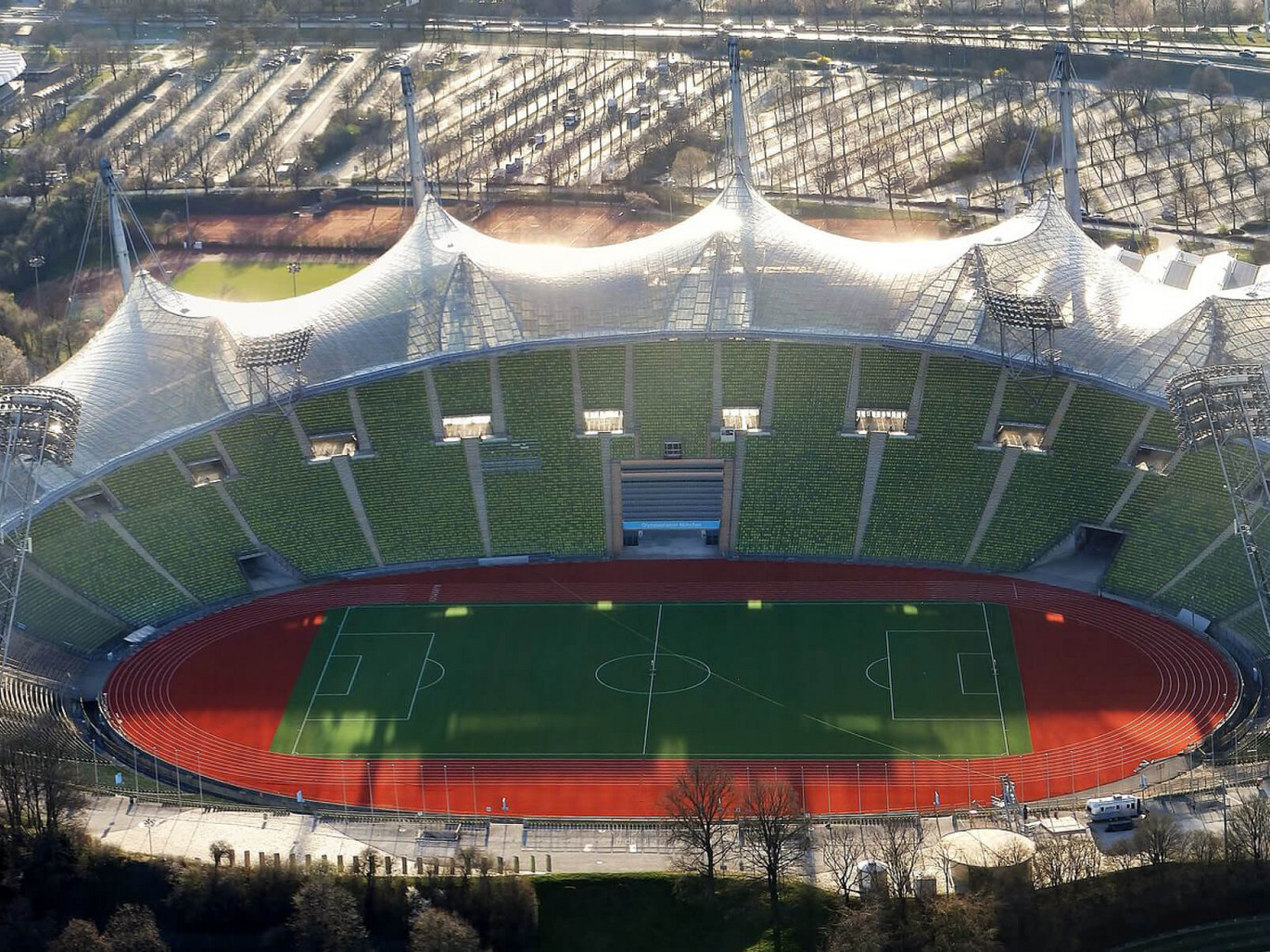 Muenchen Olympiastadion Ref Wikipedia Olympiastadion Muenchen