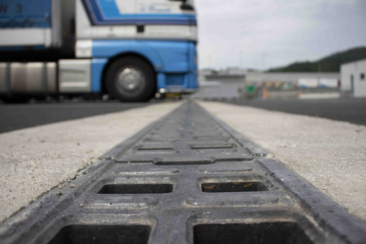 ACO Österreich Referenz REWE Zentrallager St. Veit Bild3