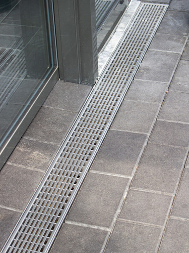 ACO Referenz McDonalds Tribuswinkel Bild1