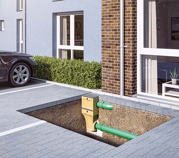 ACO Hofablauf Multipoint aus Polymerbeton für Belastungsklasse B125