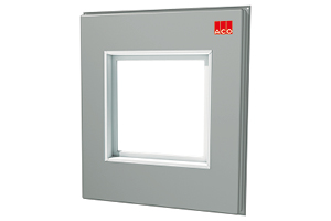 Produktabbildung ACO Therm Block Montagedämmplatte mit integrierter Fensterzarge für die druckwasserdichte Lichtschachtmontage