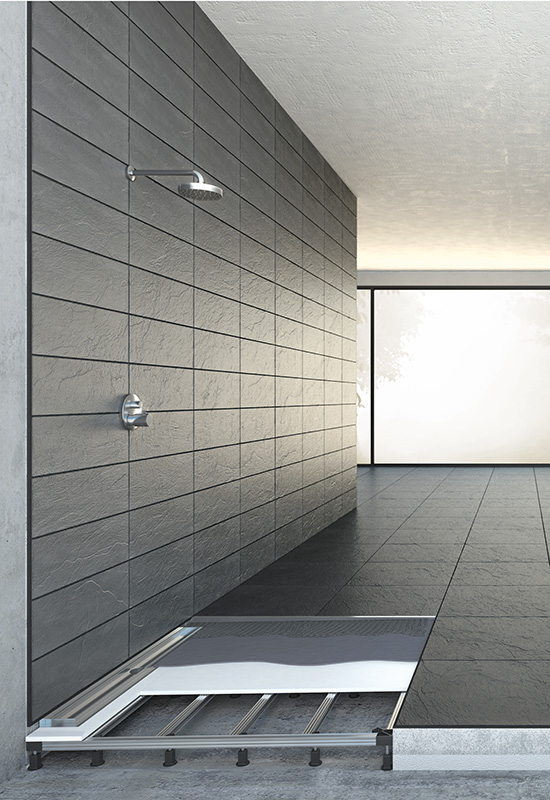 Einbaubeispiel und Querschnitt ACO ShowerFloor Duschbodensystem. Barrierefrei und modern.